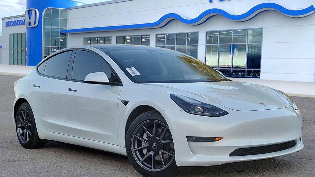 TESLA MODEL 3 2022 5YJ3E1EB6NF182259 image